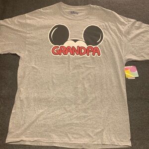 Disneys grandpa grey t shirt X-Large